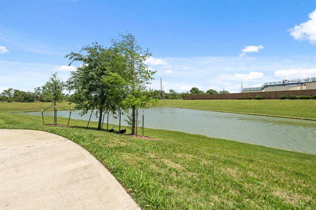Stay fit with a walk or jog around the ponds in the neighborhood.