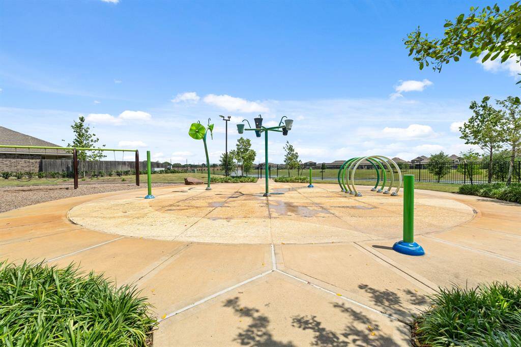 Splashpad for the kids to play on hot summer days!