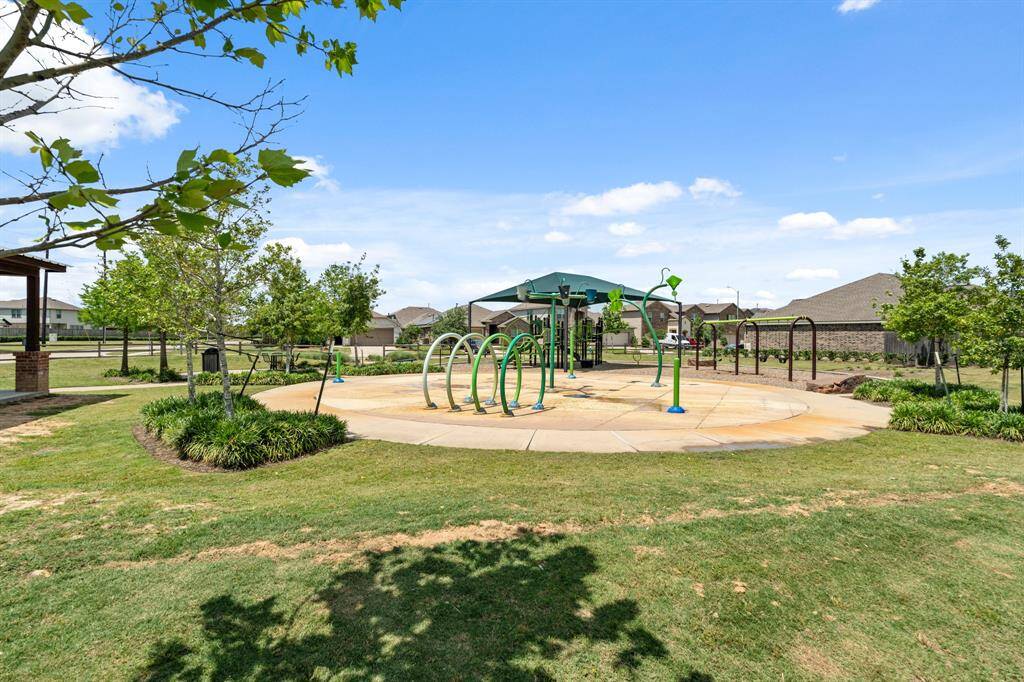 Splashpad for the kids to play on hot summer days.