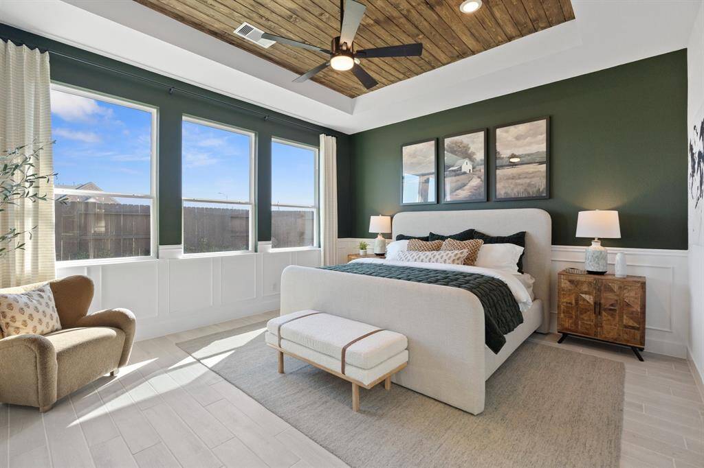 Photos are REPRESENTATIVE of the home /floor plan and are NOT of the actual home.  Selections, features, and room options may vary.  For more info, contact Chesmar Homes.