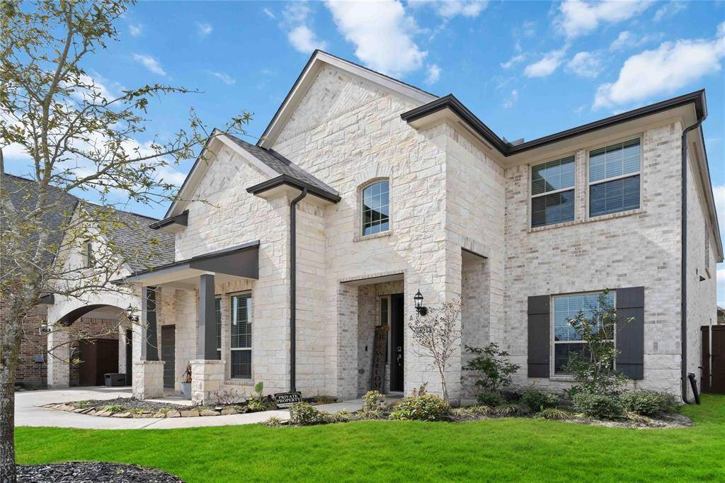 right facing front angle of home