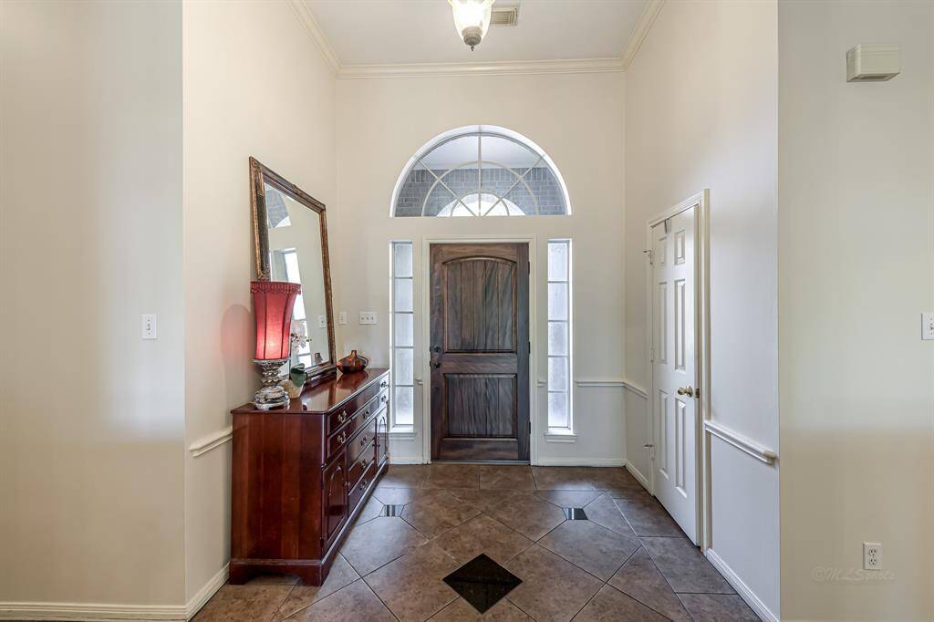 inviting entry