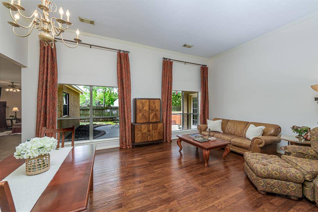 spacious living room
