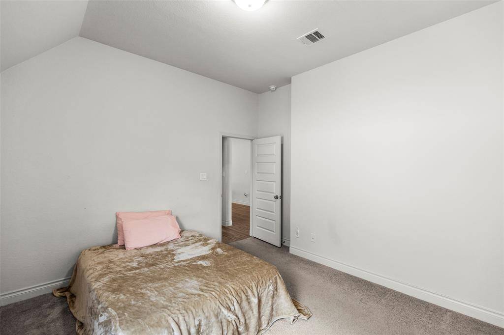 and high ceilings!