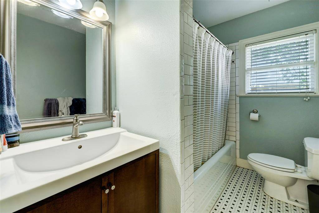 The first floor bath is equipped with speakers for music and podcast listening!