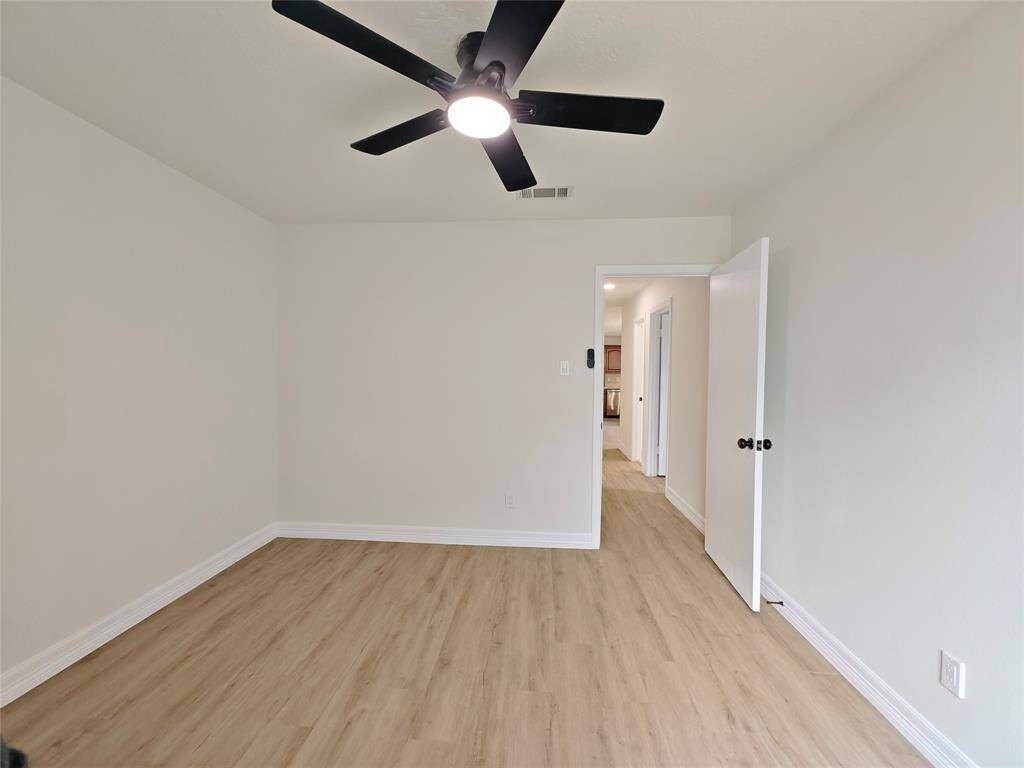 2nd Bed room