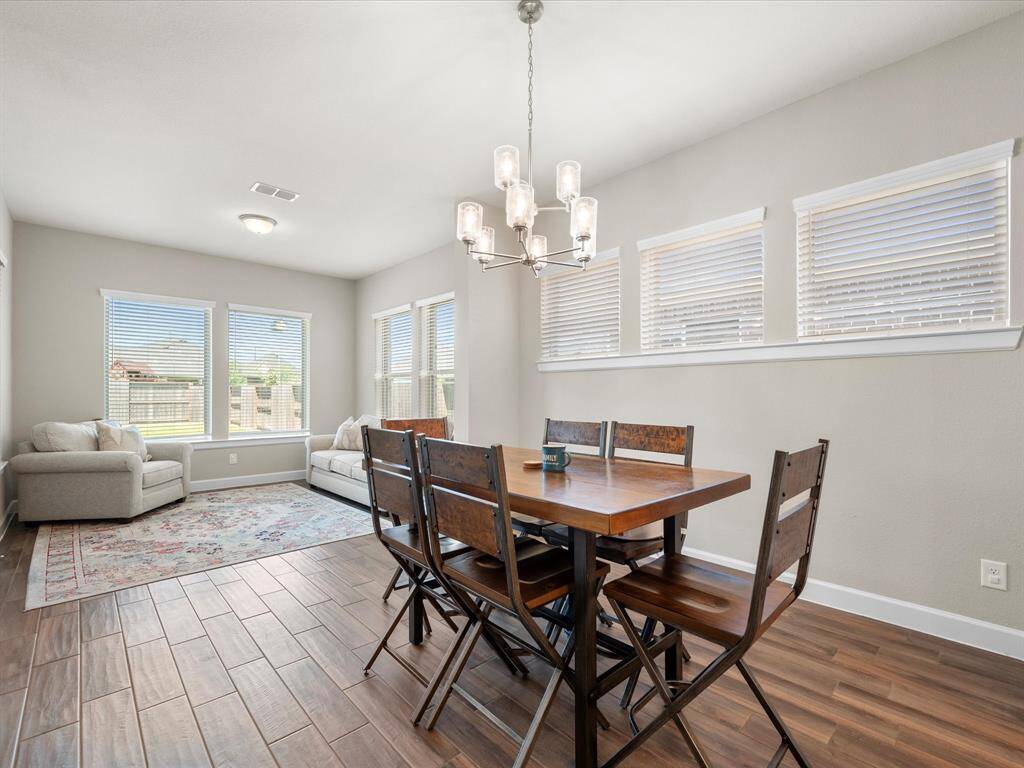 Alternate view of the dining area.