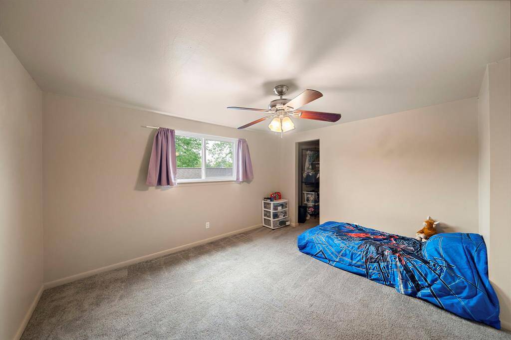 Upstairs bedroom