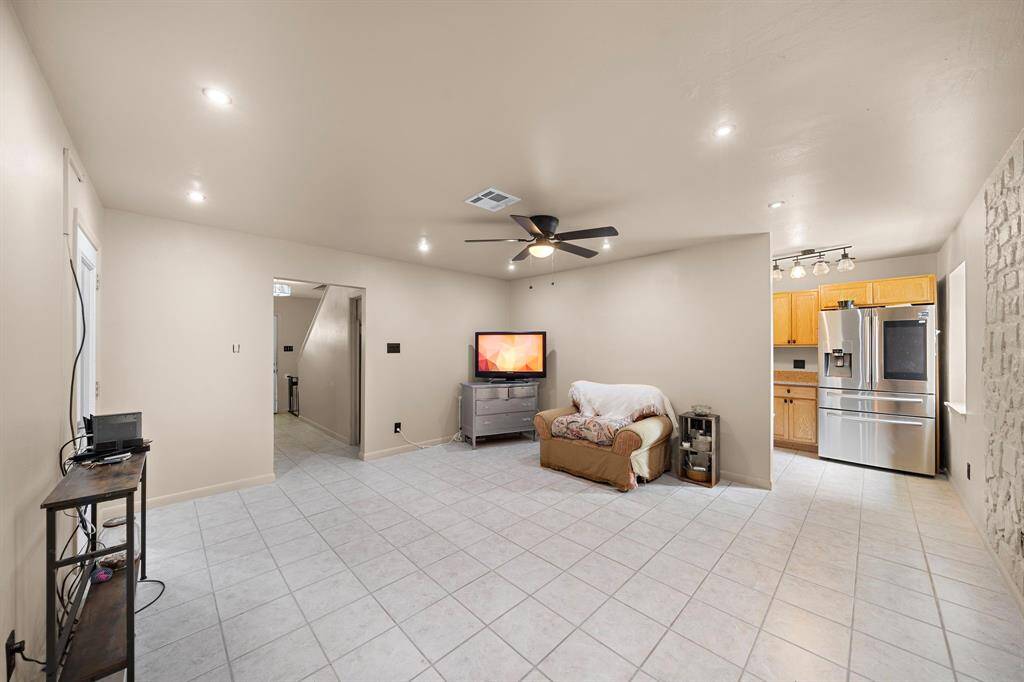 Living room on the 1st floor