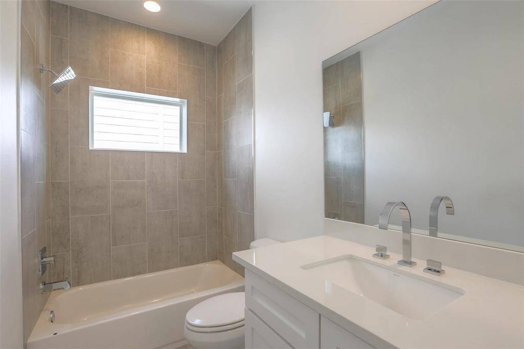 Secondary Bathroom **Photos are from previous listing**