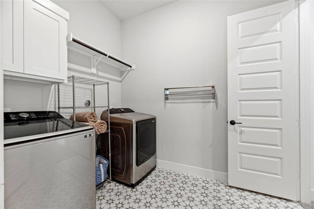 Experience convenience with the in-house utility room, thoughtfully designed with a dedicated laundry area.