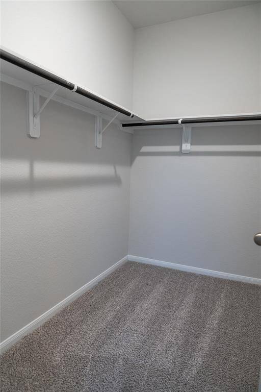 Walk in closet
