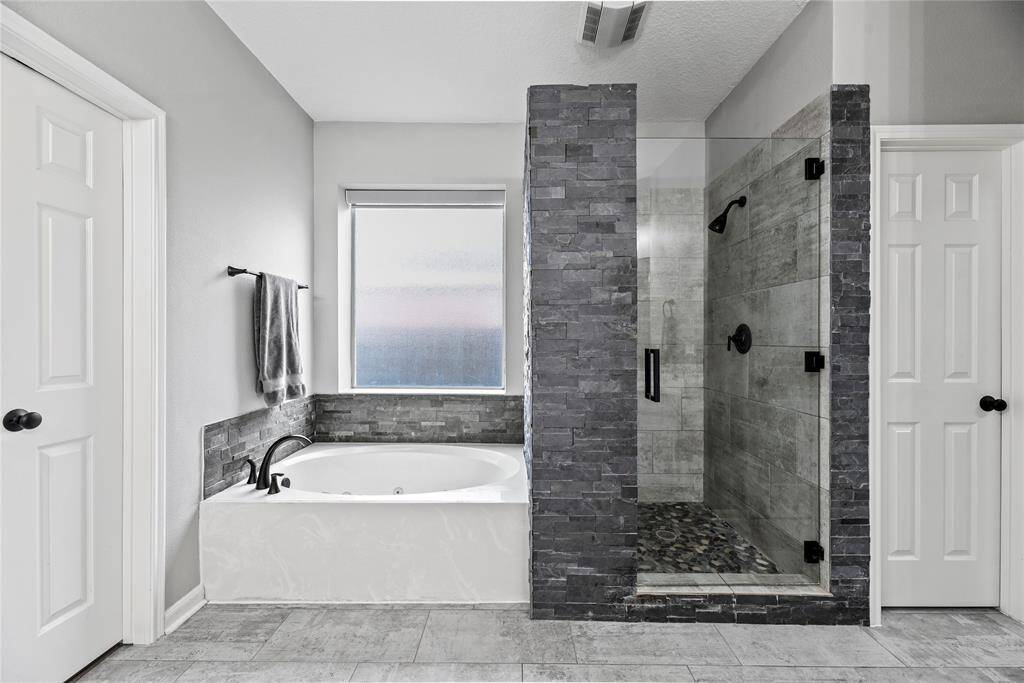 Professionally constructed in 2006 you can take it easy every day in this massive 3,307 sqft home.
