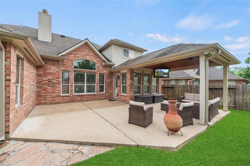 Sip morning coffee on the covered patio as you listen to your favorite Podcast or mix up your routine and grill breakfast sausages for the entire family to enjoy.