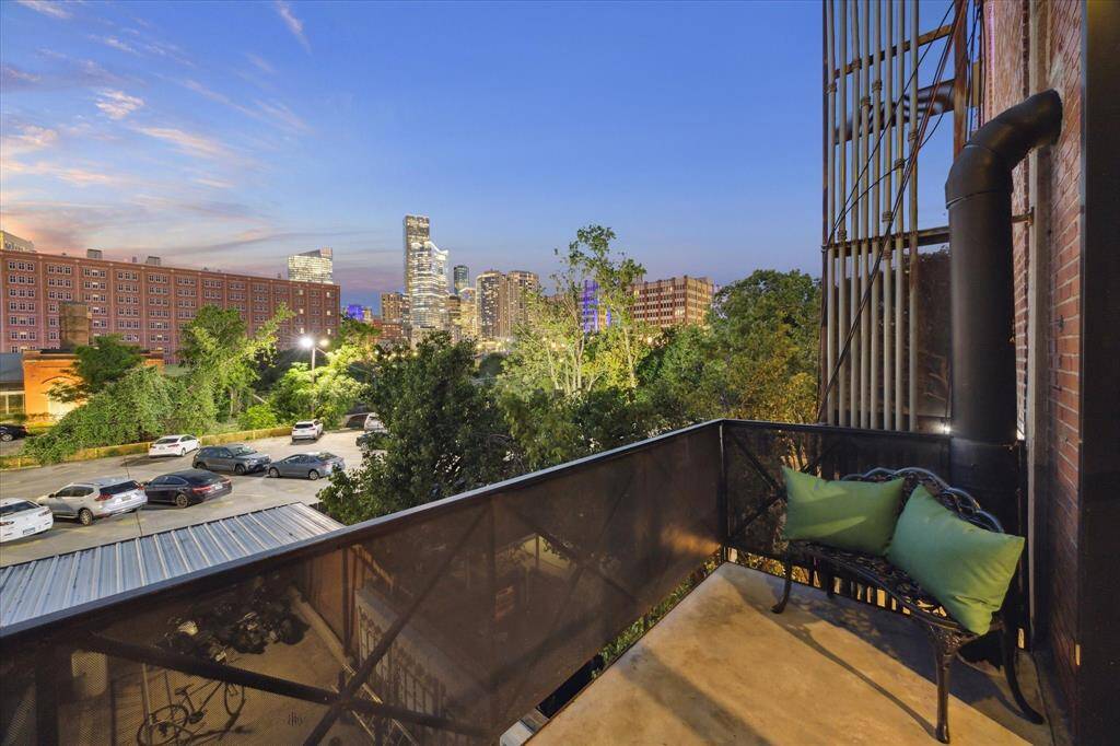 Dual balconies offer hard to find outdoor space. Not pictured is a manually deployed awning above which can be deployed for shade in the summer.