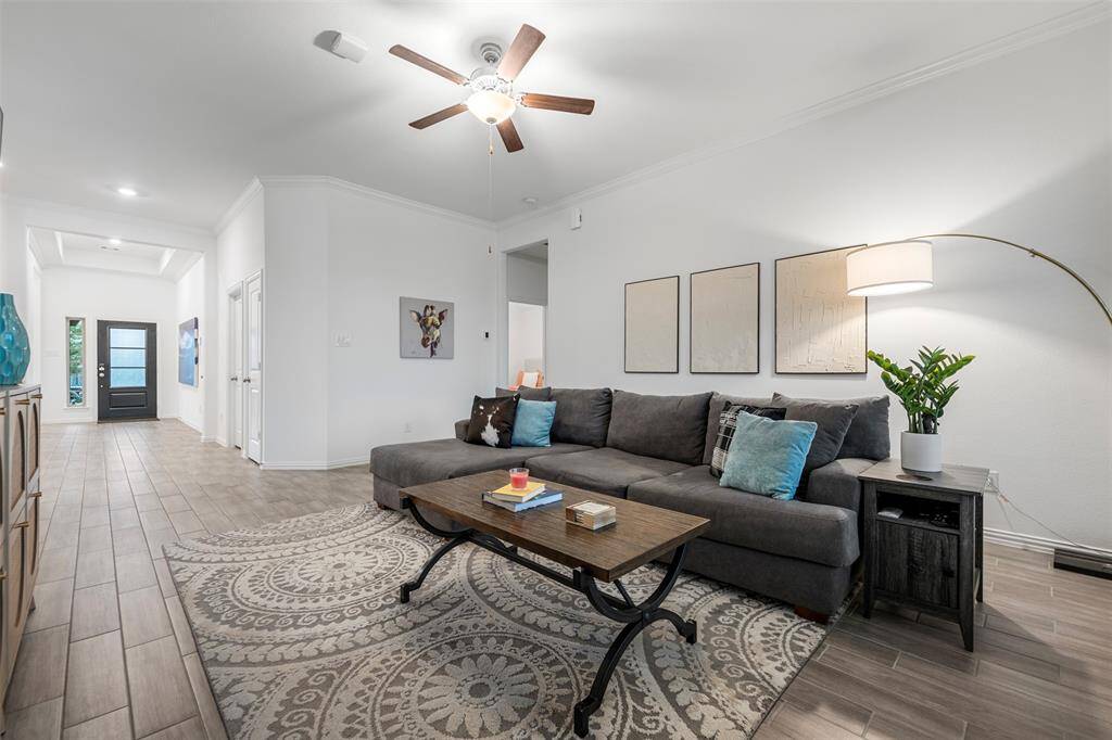 Cozy living space with lots of natural light coming in.