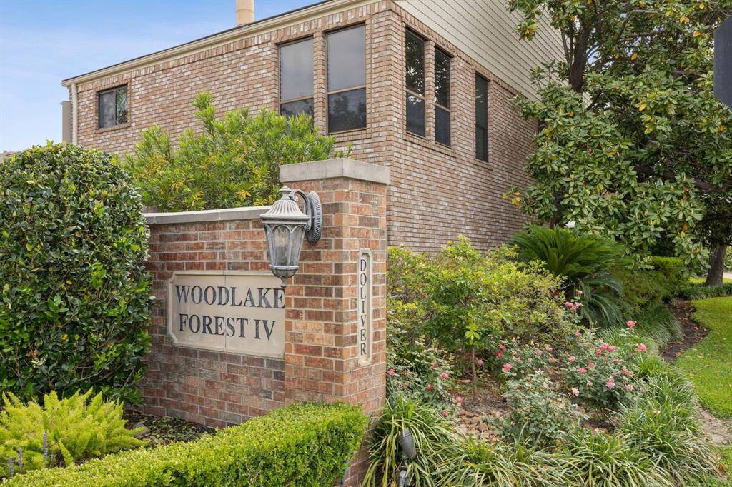 Woodlake Forest is a peaceful and well-maintained neighborhood known for its quiet atmosphere and friendly neighbors. Don't miss this incredible home!