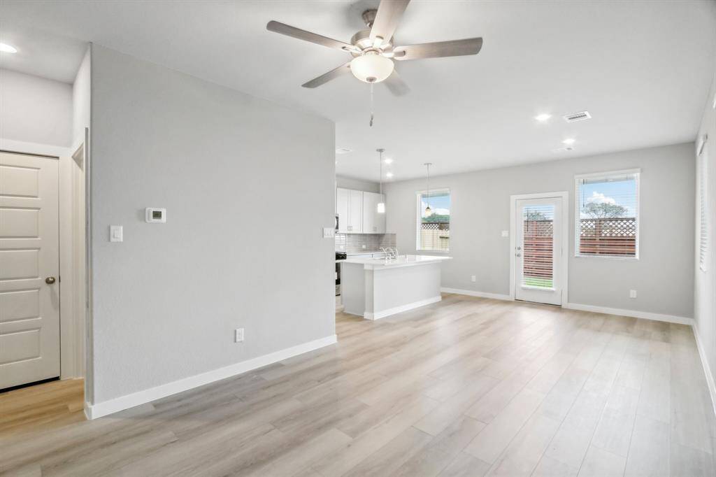 Photo is not of the actual home but is an inspirational photo of builder’s model home and may depict options, furnishings, and/or decorator features that are not included.