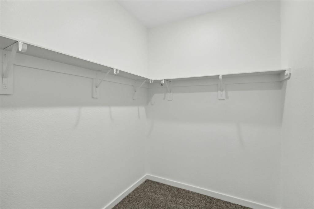 Photo is not of the actual home but is an inspirational photo of builder’s model home and may depict options, furnishings, and/or decorator features that are not included.