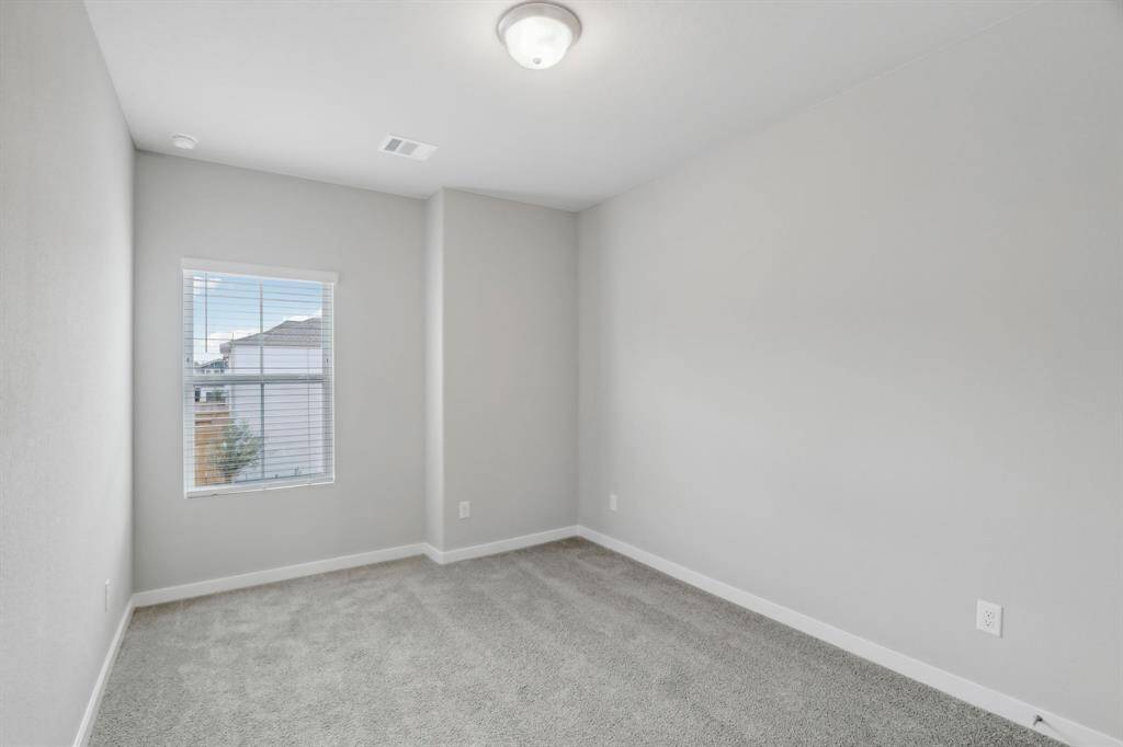 Photo is not of the actual home but is an inspirational photo of builder’s model home and may depict options, furnishings, and/or decorator features that are not included.