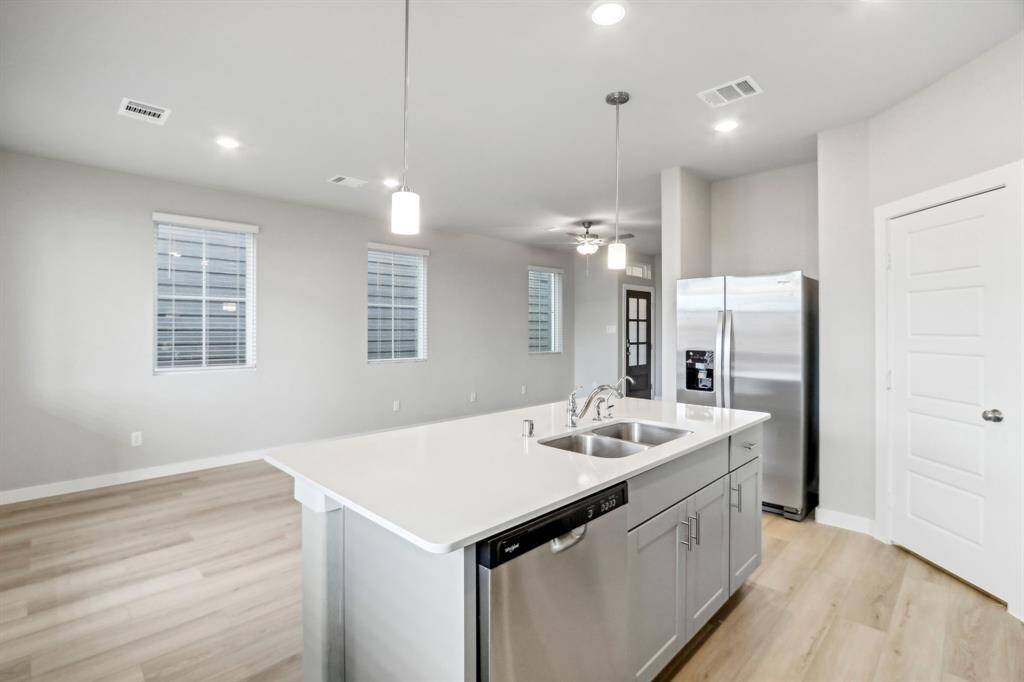 Photo is not of the actual home but is an inspirational photo of builder’s model home and may depict options, furnishings, and/or decorator features that are not included.
