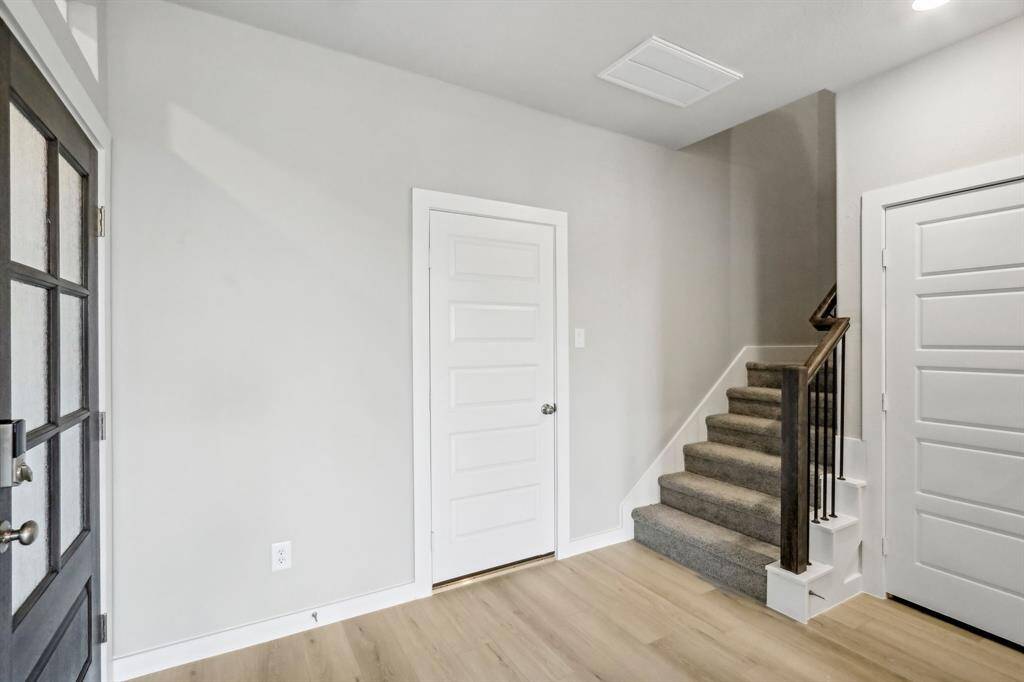 Photo is not of the actual home but is an inspirational photo of builder’s model home and may depict options, furnishings, and/or decorator features that are not included.