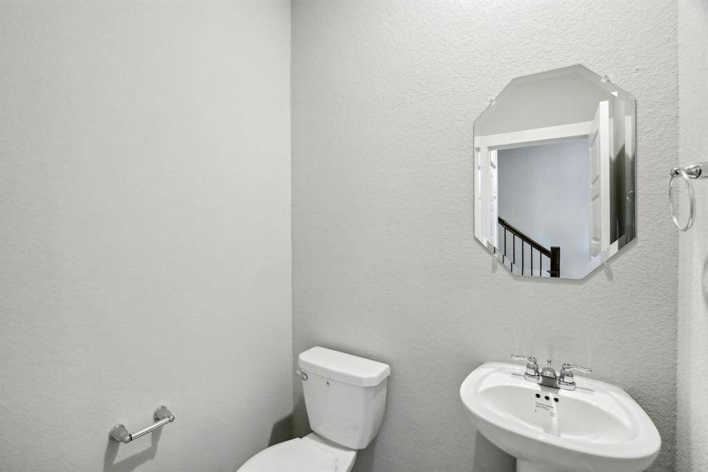 Photo is not of the actual home but is an inspirational photo of builder’s model home and may depict options, furnishings, and/or decorator features that are not included.