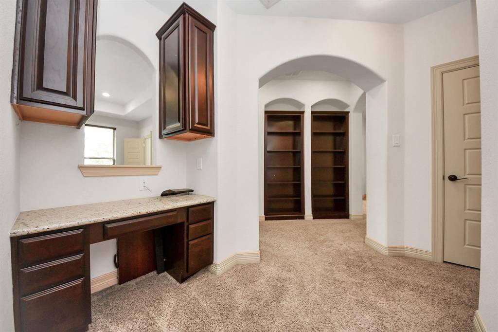 Upstairs study area right off the game room