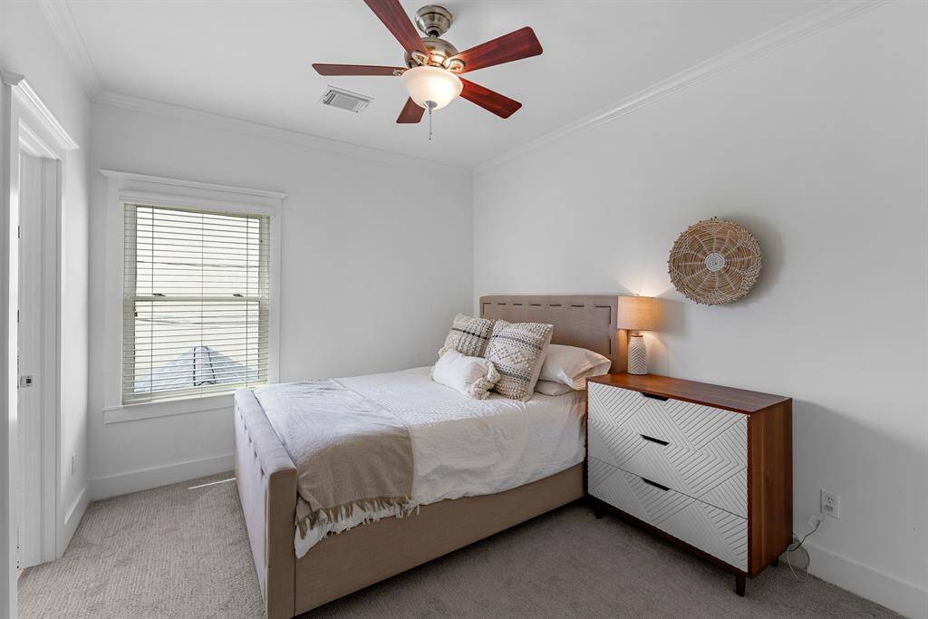 Roomy secondary bedroom