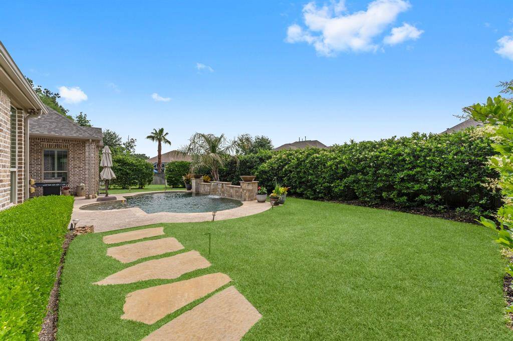 Right back-side yard