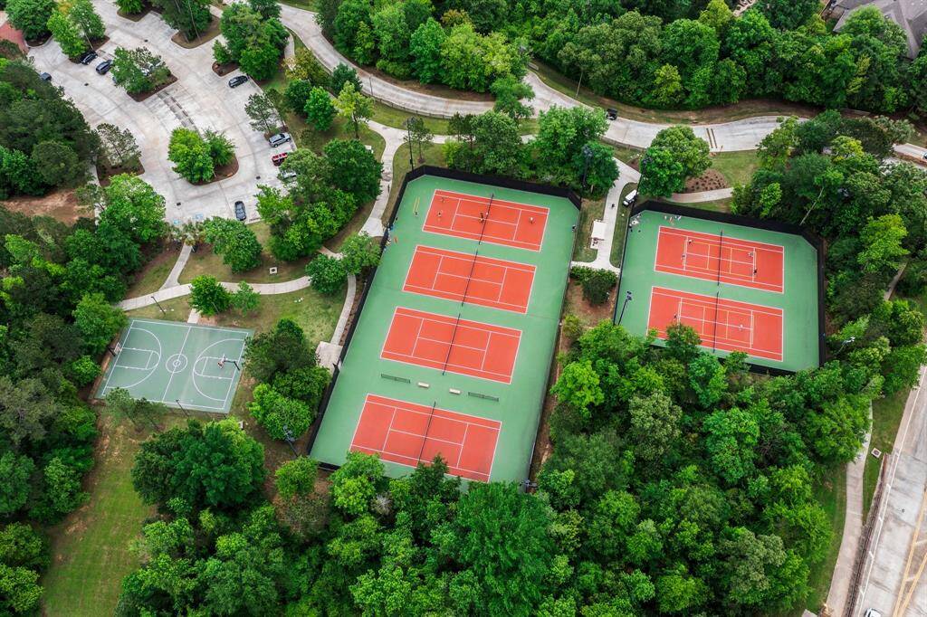 Tennis and Pickleball courts