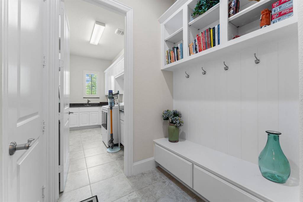 Mud room