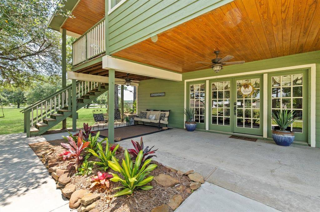 Perfect front porch