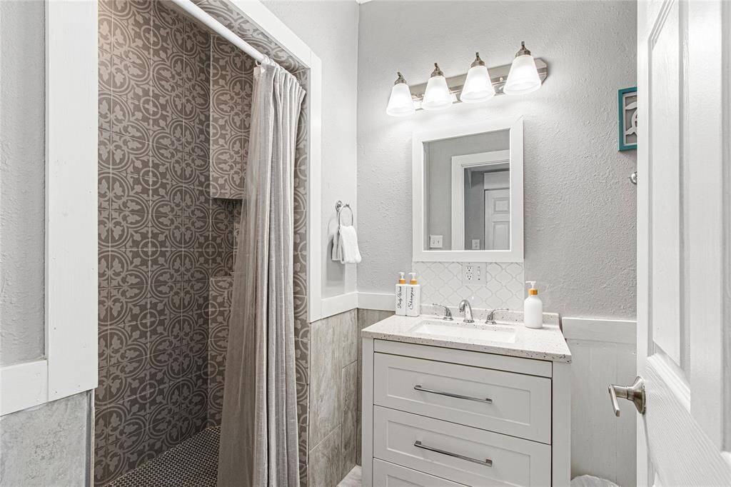 Unit 2 Bath