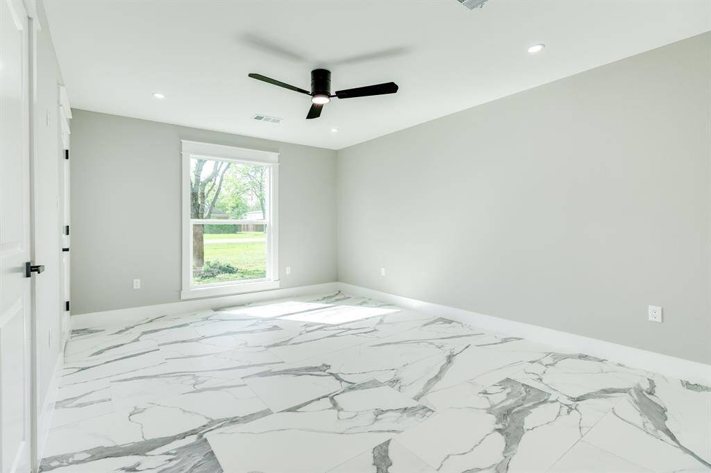Owner's suite (Bedroom 1)