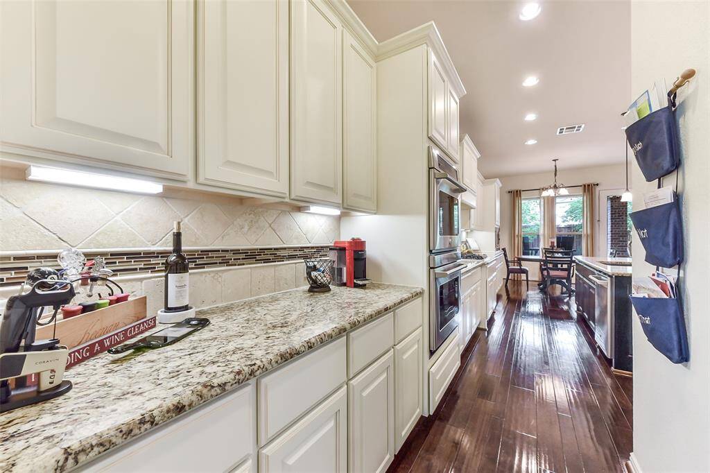 Butler's Pantry