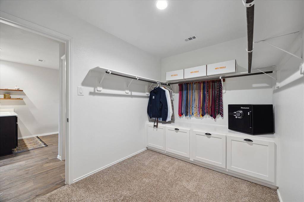 Large, walk-in closet in the primary bedroom!