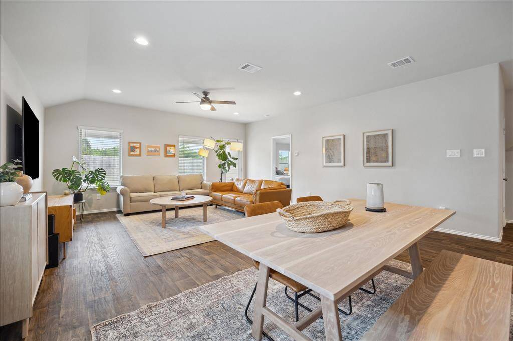 Another look at the large dining room, overlooking the living room!