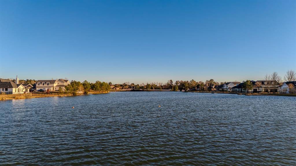 A view of ski lake #2 in Thousand Oaks