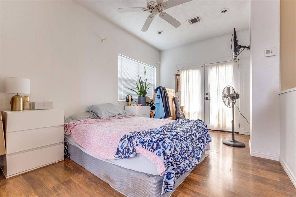 Garage apartment. One bedroom