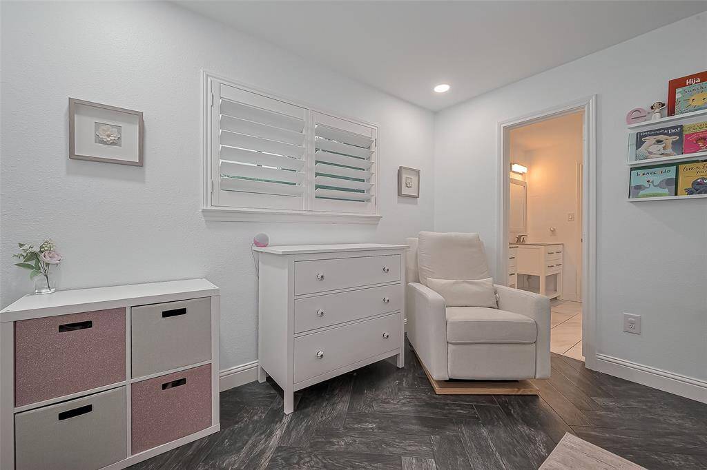Secondary bedroom with attached bathroom