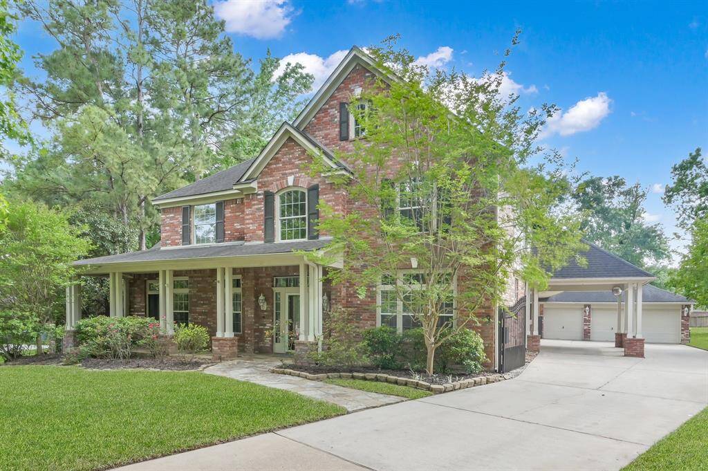 Welcome to 12511 Mustang Court in highly desirable Mostyn Manor Estates. This home on a private .645 acre lot, sits at the end of a peaceful cul-de-sac with easy access to FM 1488, Hwy. 249, I-45, Tomball, The Woodlands, Conroe and Montgomery. All Magnolia ISD schools are close by with the new intermediate and Junior High opening in August 2025.