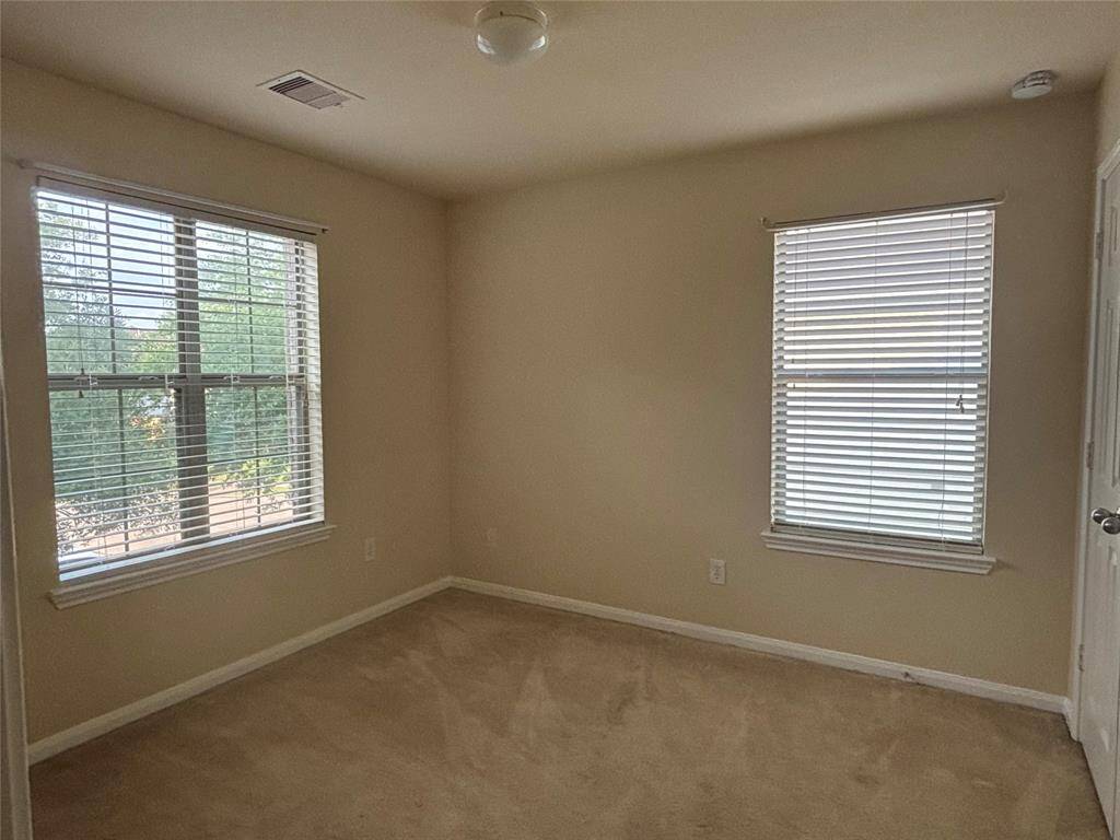 2rd bedroom