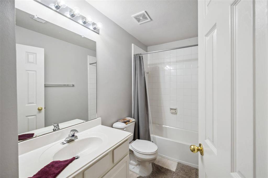 Hall bath