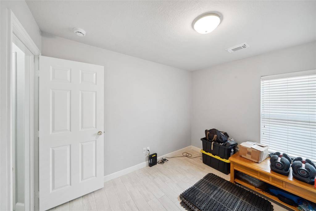 3rd bedroomm