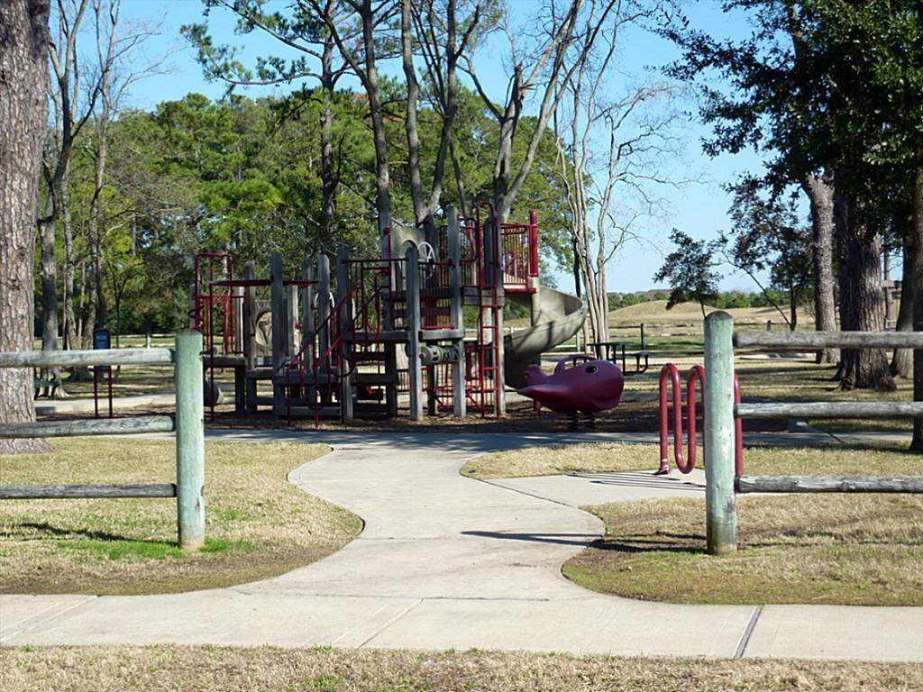Hillcrest playground