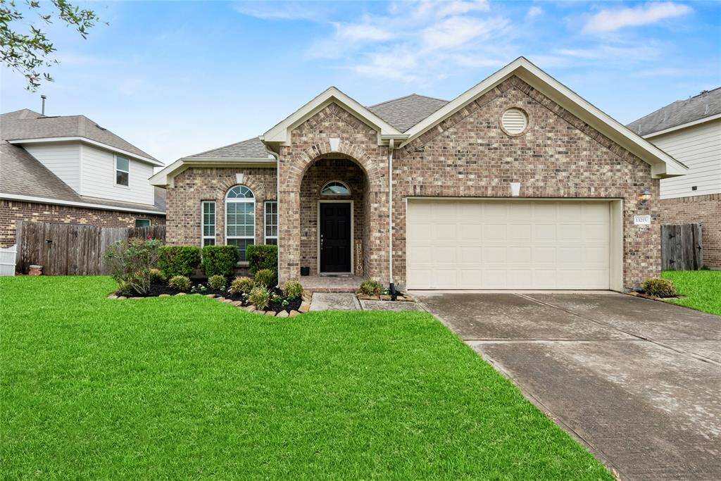 Arched entryway adds character.