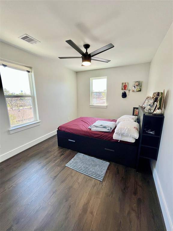 Third bedroom in 13505 Orleans A