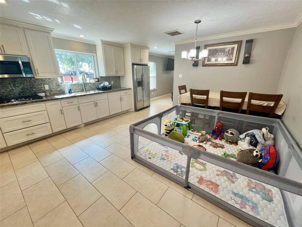 Clean and cool tile throughout the first floor of 13505 Orleans B