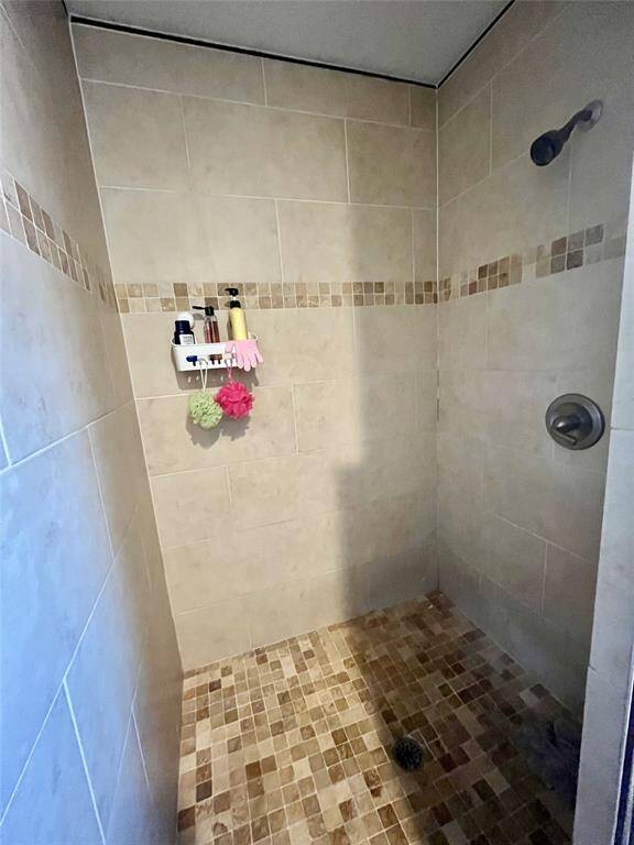 Large oversized walk-in shower in 13505 Orleans B